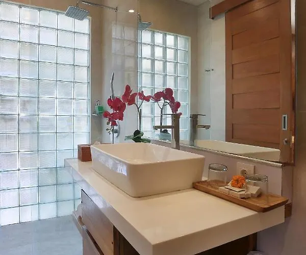 The Wina Villa Seminyak, Near Potato Head Beach Club *