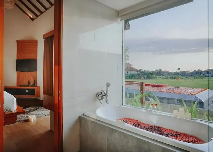 The Wina Villa Seminyak, Near Potato Head Beach Club Villa