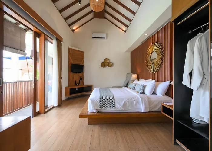 The Wina Villa Seminyak, Near Potato Head Beach Club Villa
