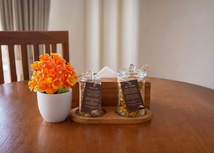 The Wina Villa Seminyak, Near Potato Head Beach Club Villa Seminyak (Bali)
