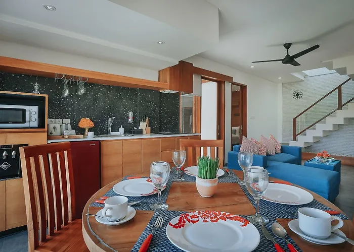 The Wina Villa Seminyak, Near Potato Head Beach Club Вилла Семиньяк