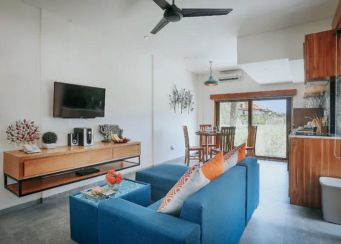 The Wina Villa Seminyak, Near Potato Head Beach Club Вилла