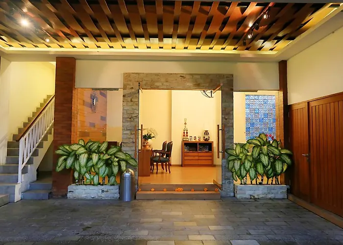 The Wina Villa Seminyak, Near Potato Head Beach Club Villa *