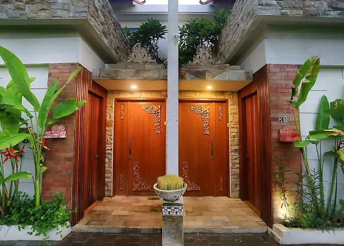 The Wina Villa Seminyak, Near Potato Head Beach Club * Seminyak (Bali)